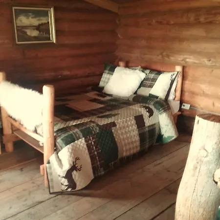 Eagle Bear Lodge Tatla Lake Exterior photo